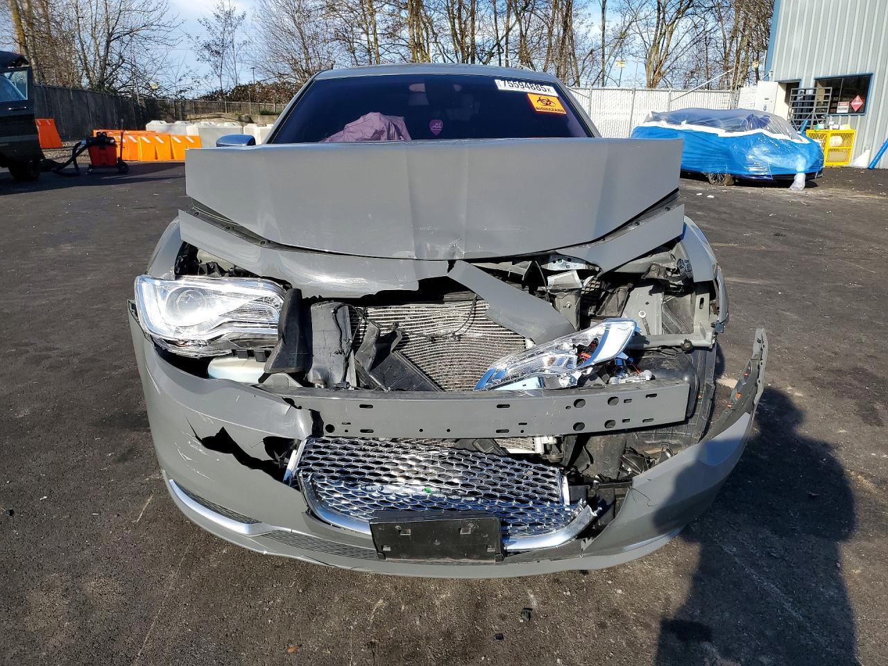 CHRYSLER 300