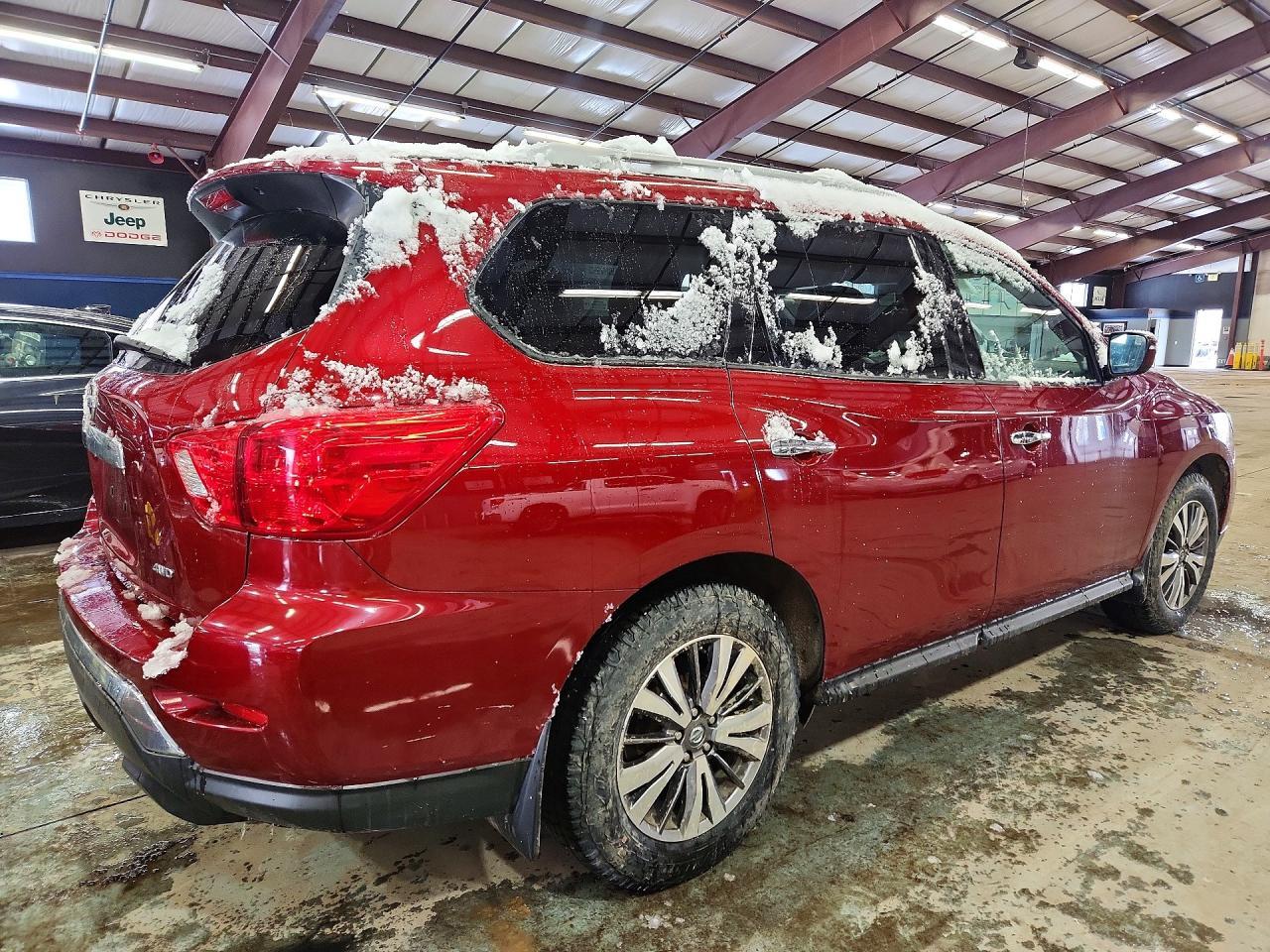 2018 NISSAN PATHFINDER — фото 3