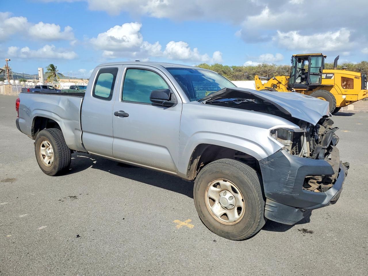 TOYOTA TACOMA