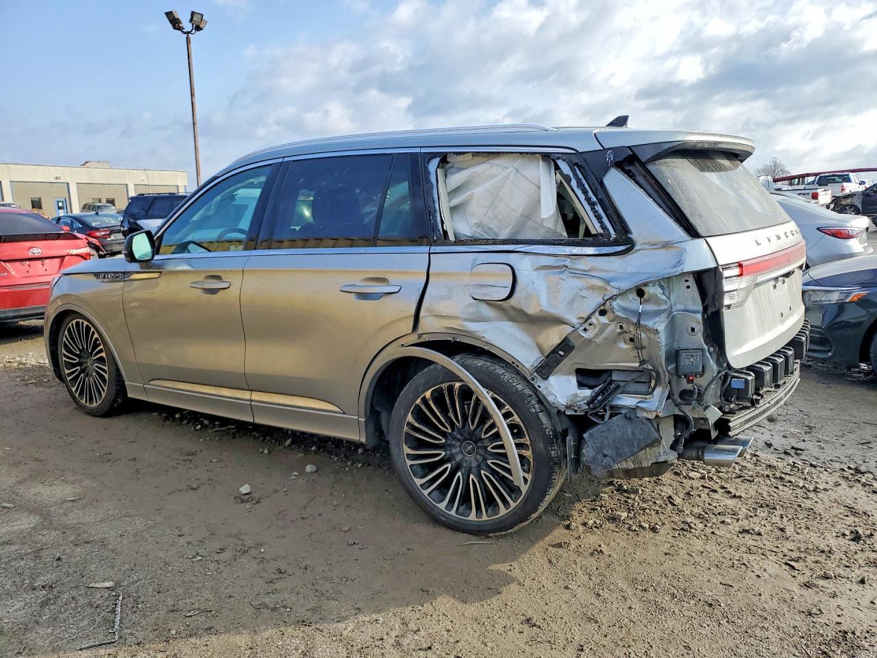 LINCOLN AVIATOR