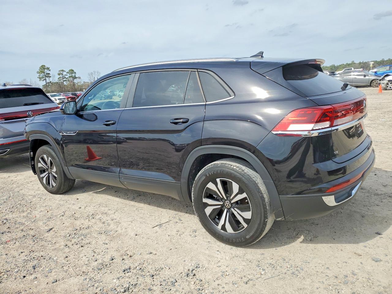 VOLKSWAGEN ATLAS CROSS SPORT