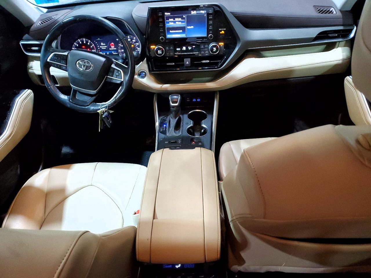 2022 TOYOTA HIGHLANDER — фото 8