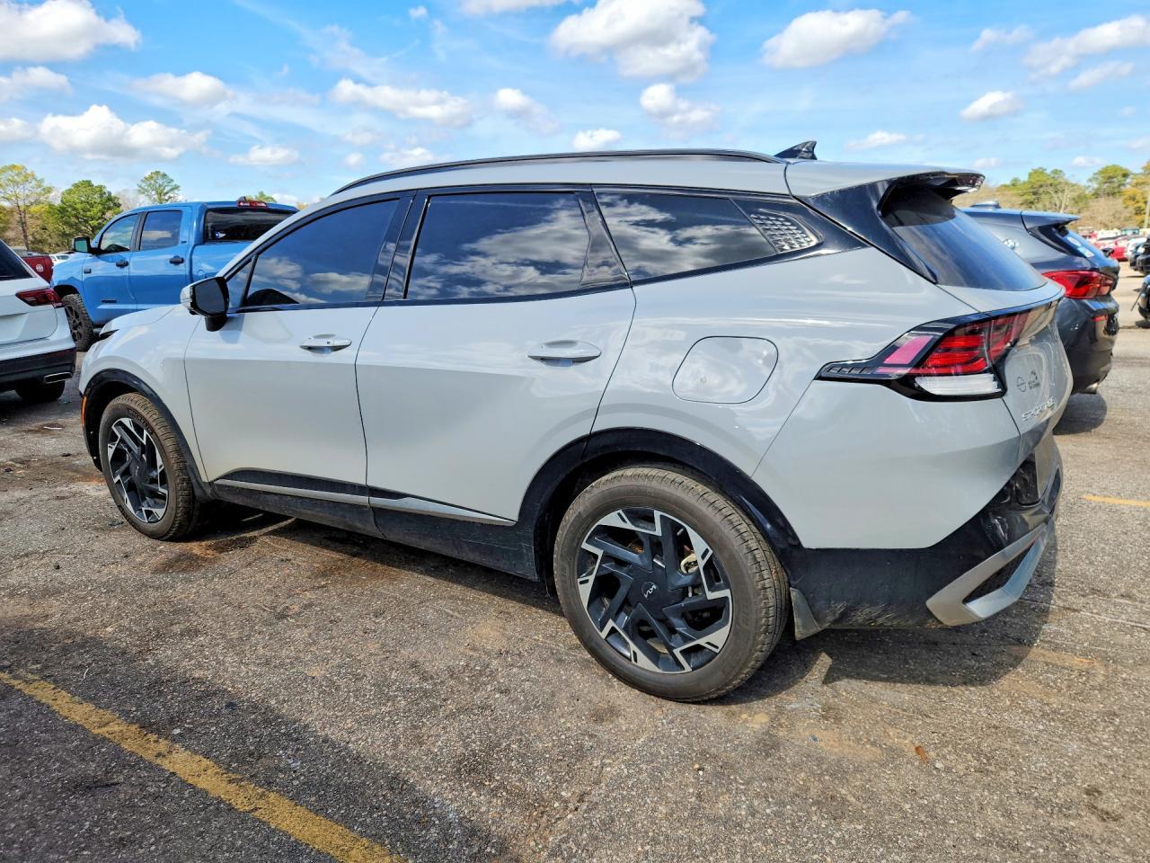 2025 KIA SPORTAGE — фото 2