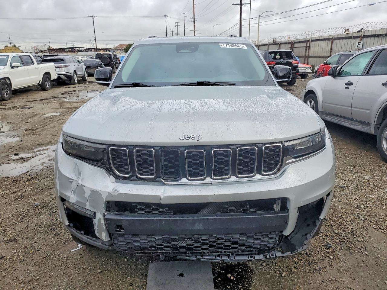 2021 JEEP GRAND CHEROKEE — фото 5