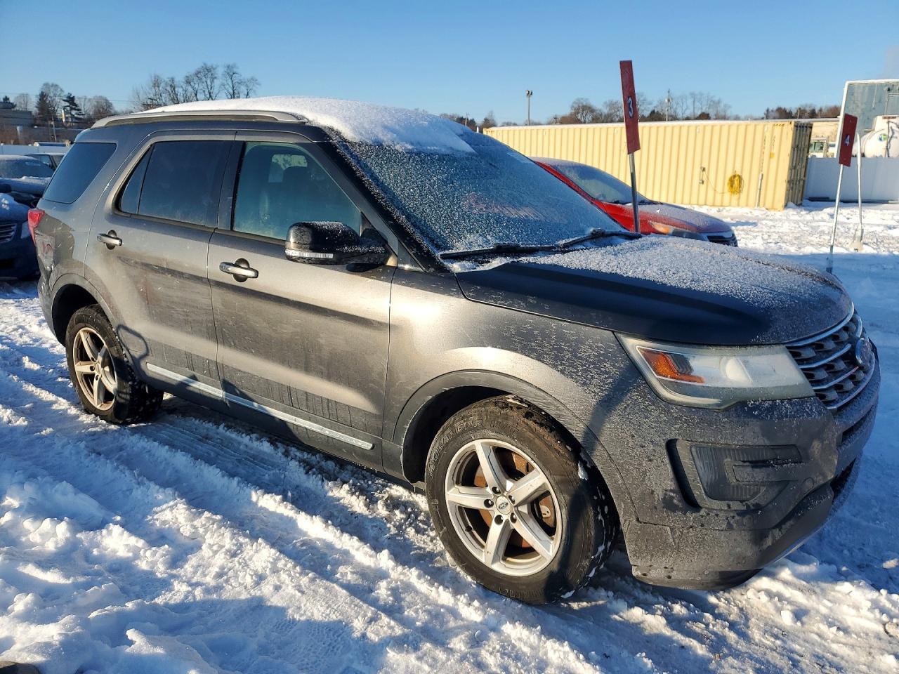 FORD EXPLORER