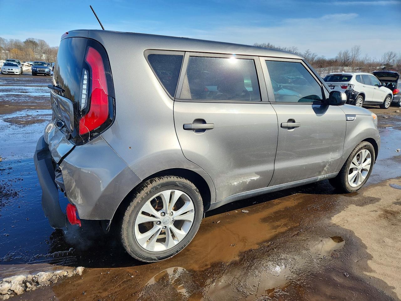 KIA SOUL