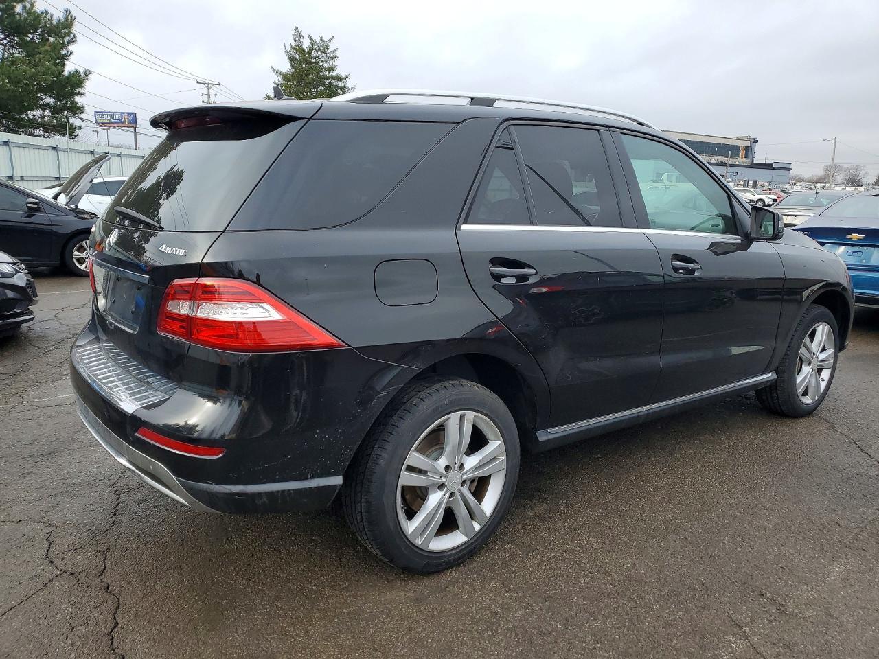 MERCEDES-BENZ M-CLASS