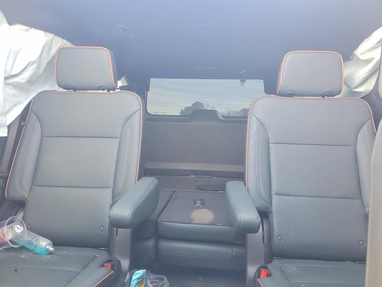GMC YUKON