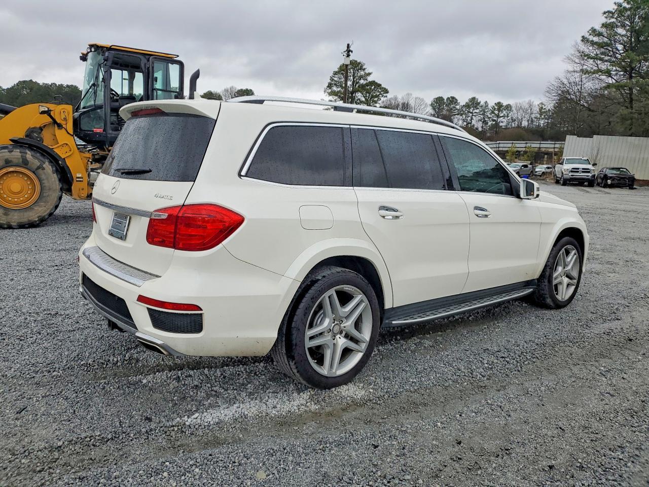 MERCEDES-BENZ GL-CLASS