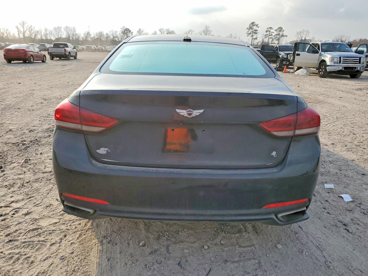 HYUNDAI GENESIS