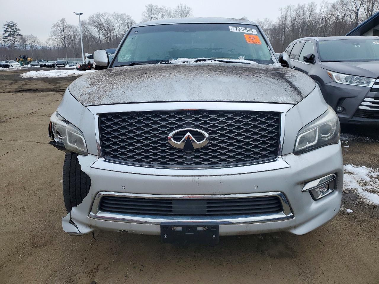 2015 INFINITI QX80 — фото 5