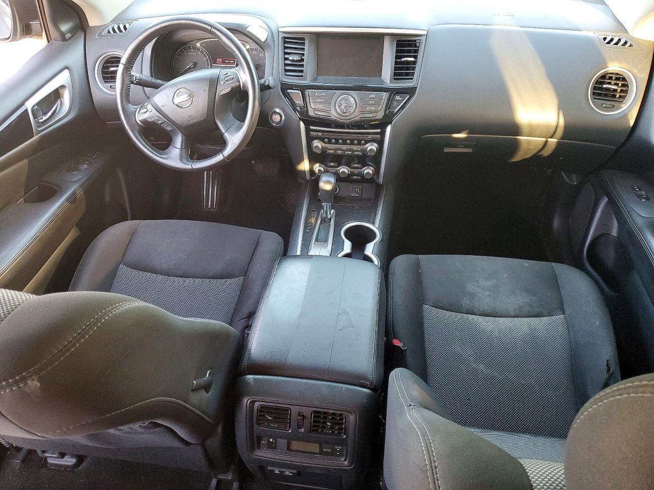 NISSAN PATHFINDER