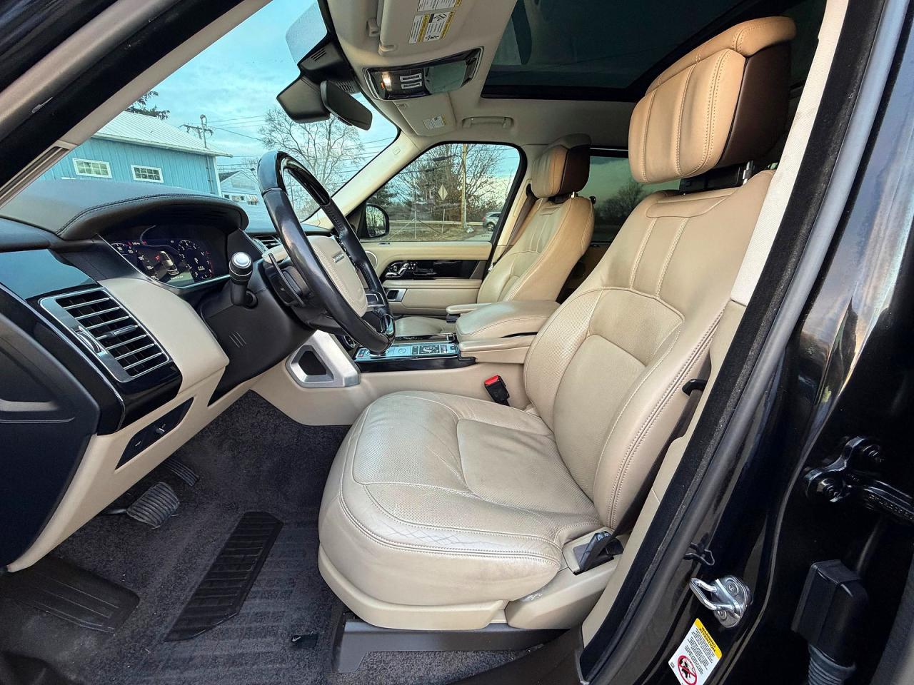 LAND ROVER RANGE ROVER