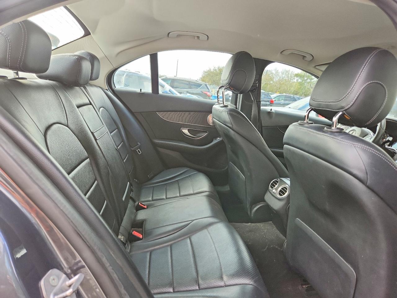 MERCEDES-BENZ C-CLASS