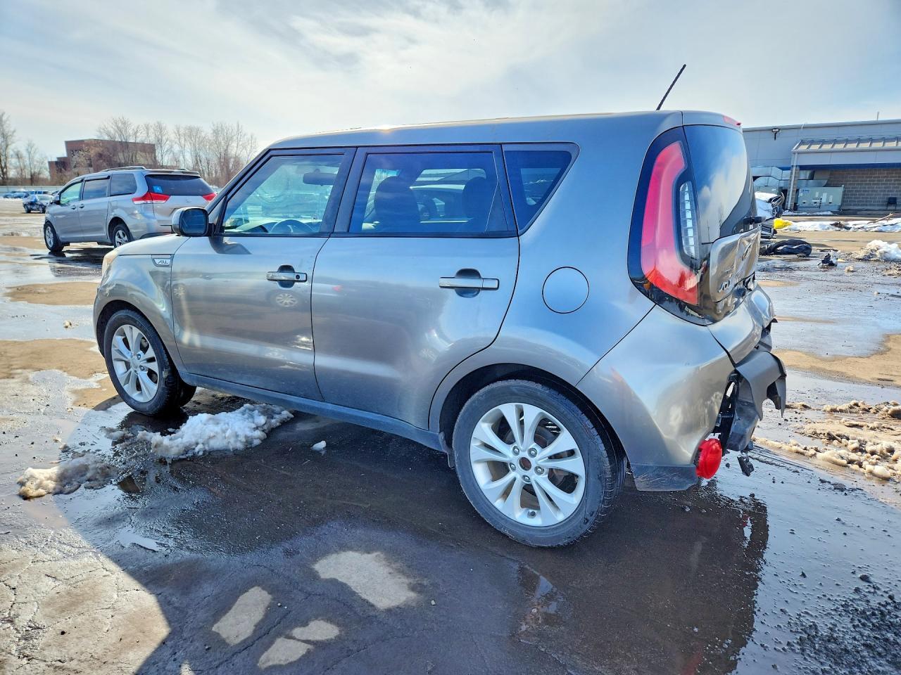 KIA SOUL