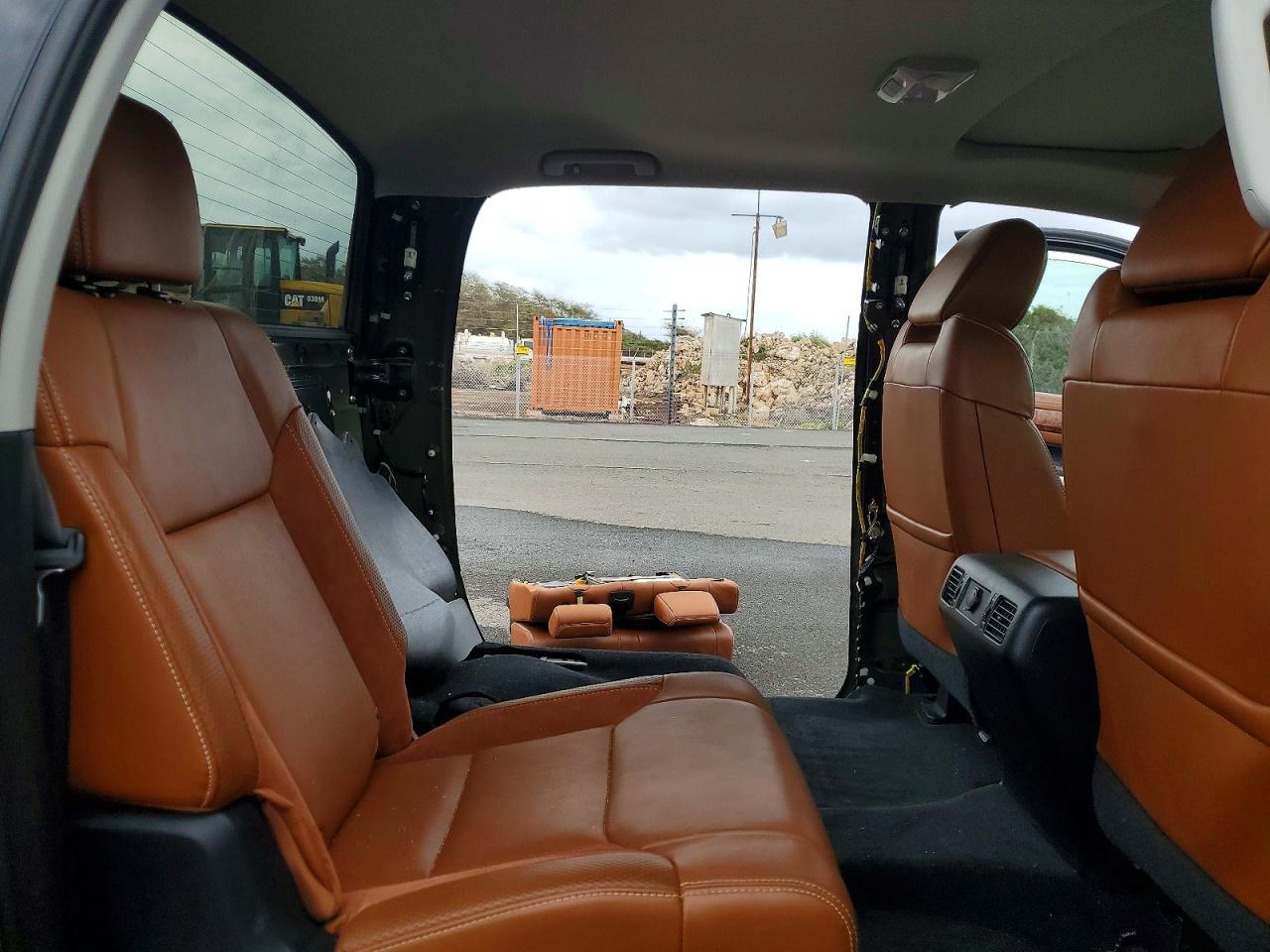 2016 TOYOTA TUNDRA — фото 10