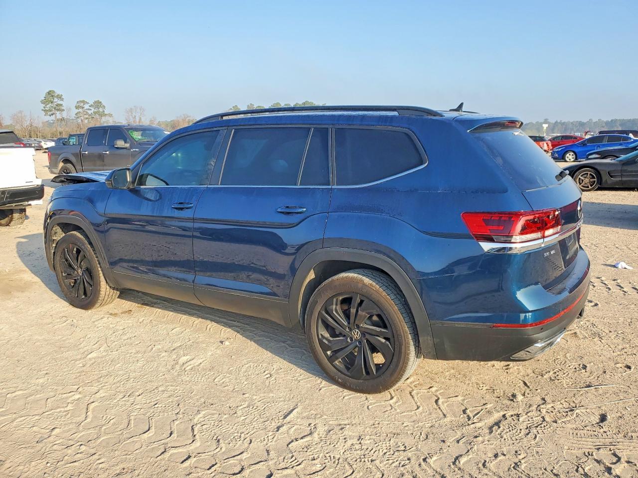 VOLKSWAGEN ATLAS