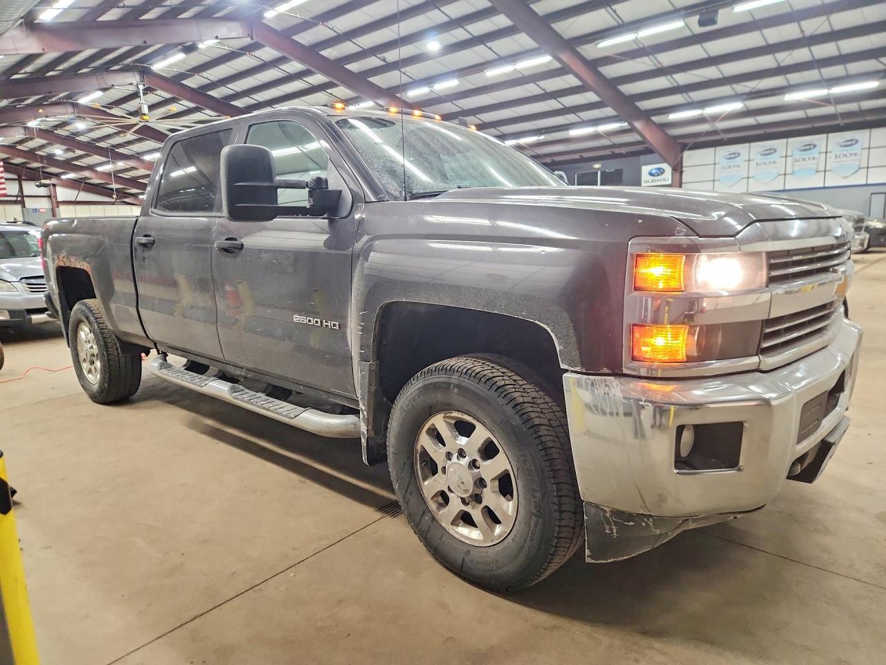 2015 CHEVROLET SILVERADO 2500 — фото 4