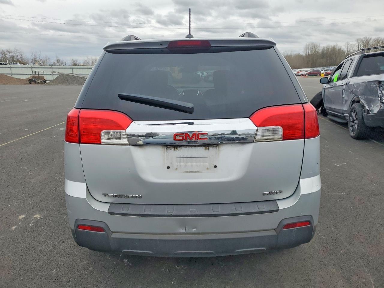 2015 GMC TERRAIN — фото 6