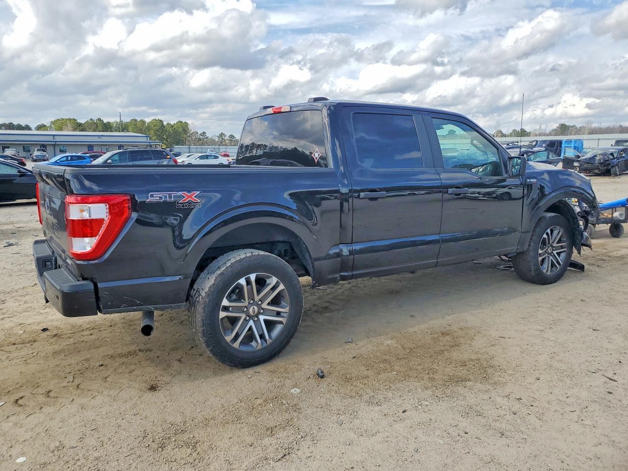 FORD F-150