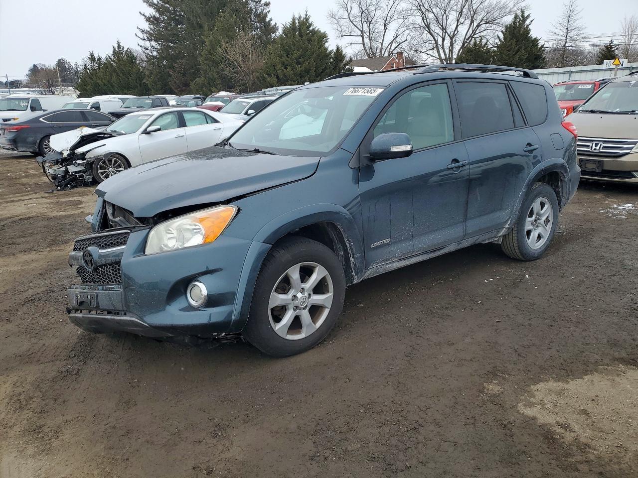 TOYOTA RAV4