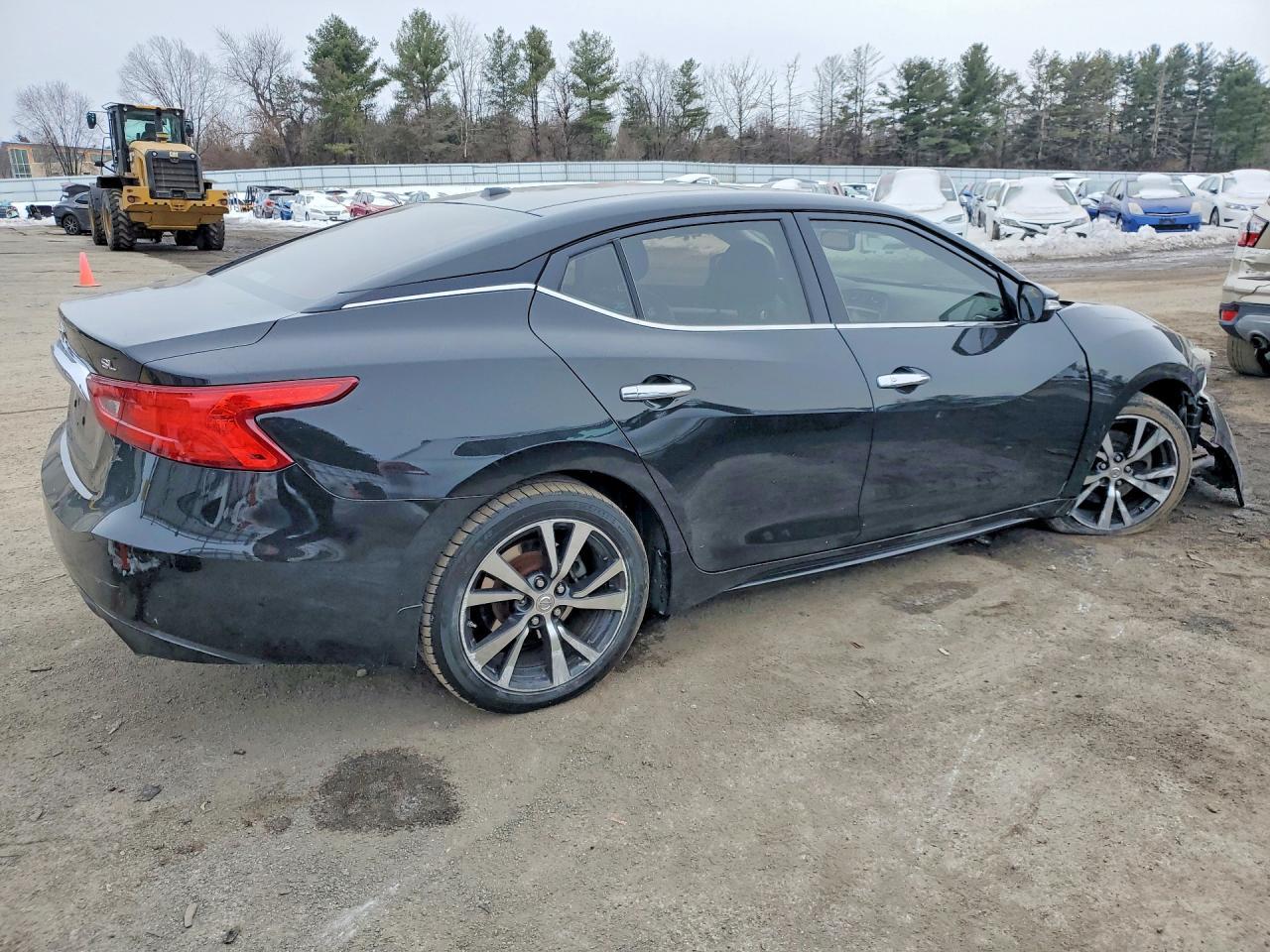 NISSAN MAXIMA