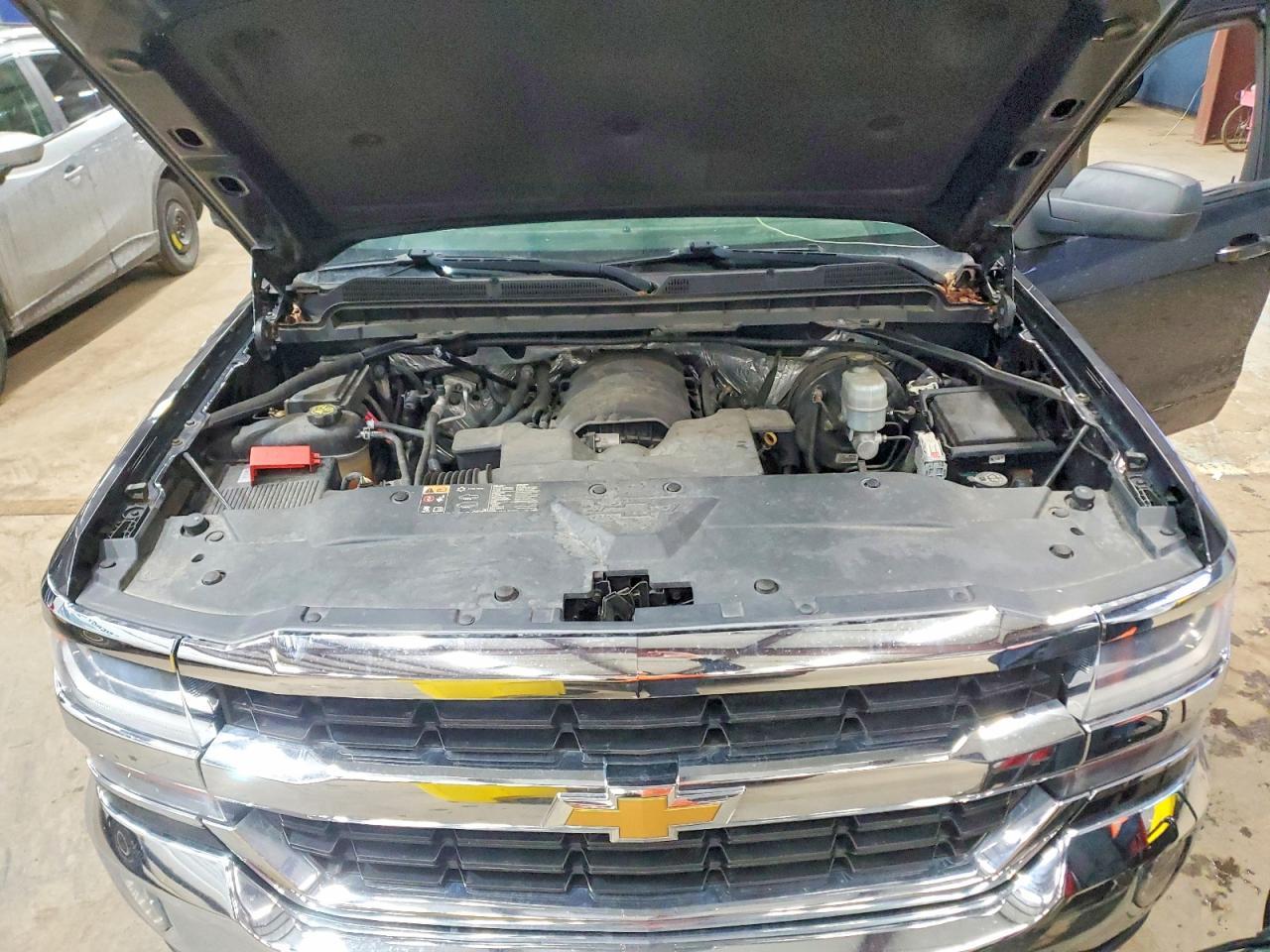 2016 CHEVROLET SILVERADO 1500 — фото 11