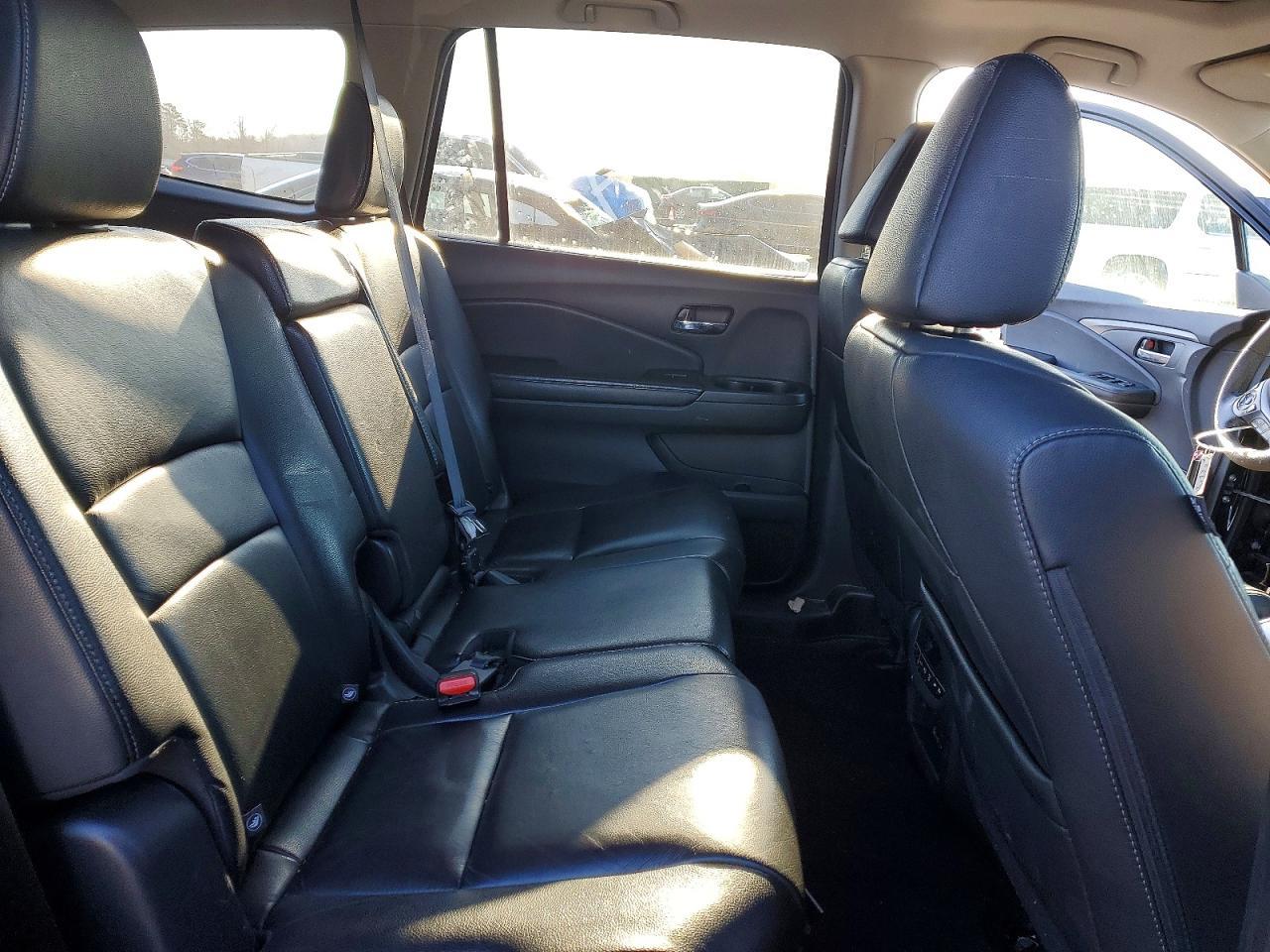 2016 HONDA PILOT — фото 11