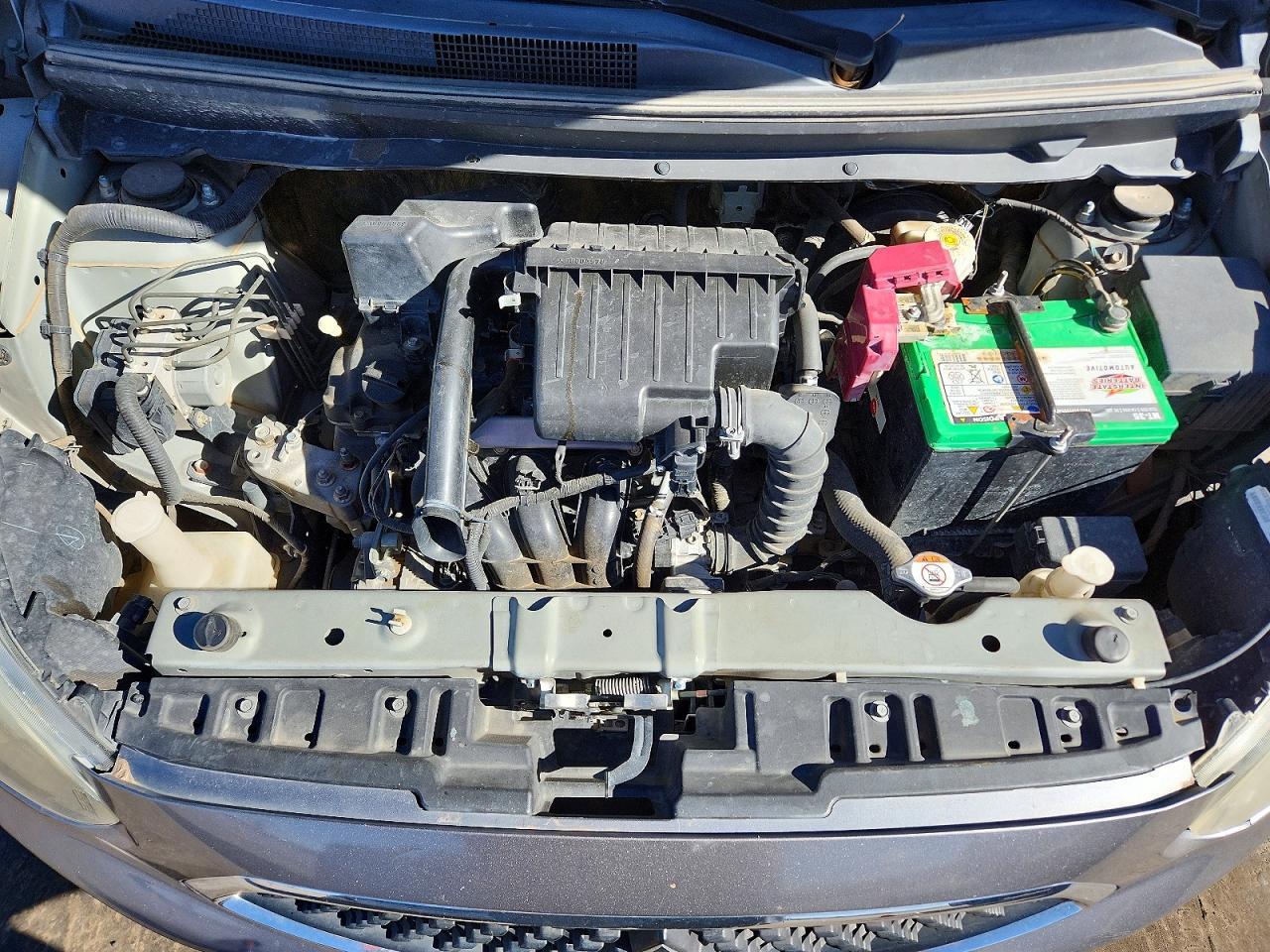 MITSUBISHI MIRAGE
