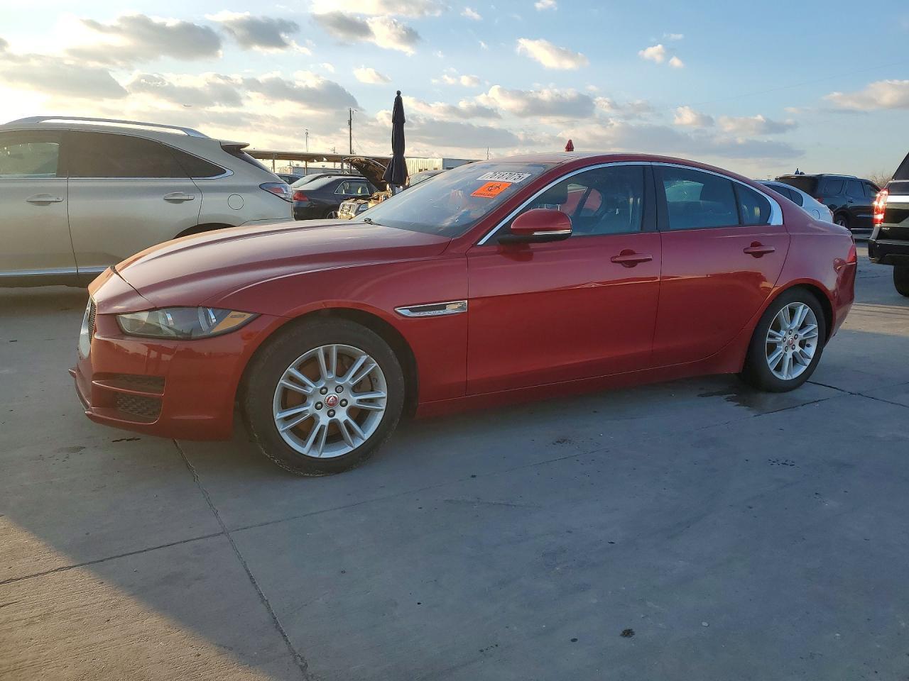2018 JAGUAR XE — фото 1