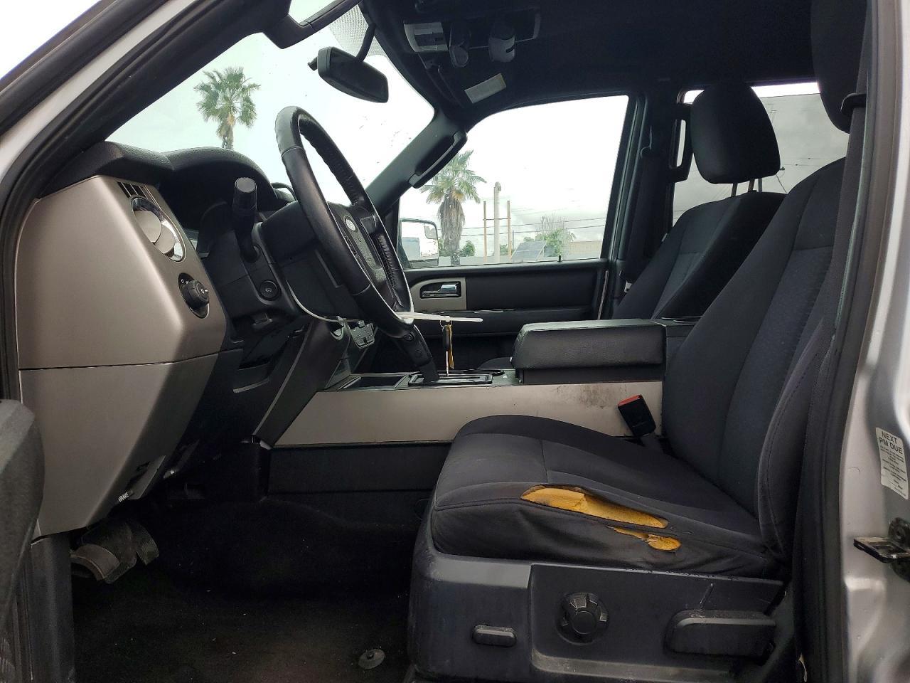 FORD EXPEDITION