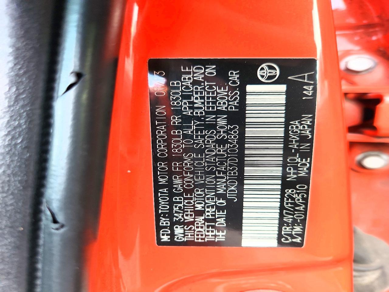 2013 TOYOTA PRIUS C — фото 13