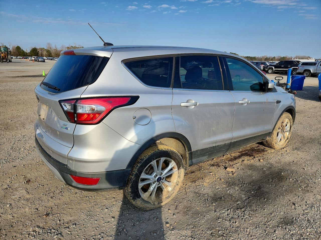2017 FORD ESCAPE — фото 3
