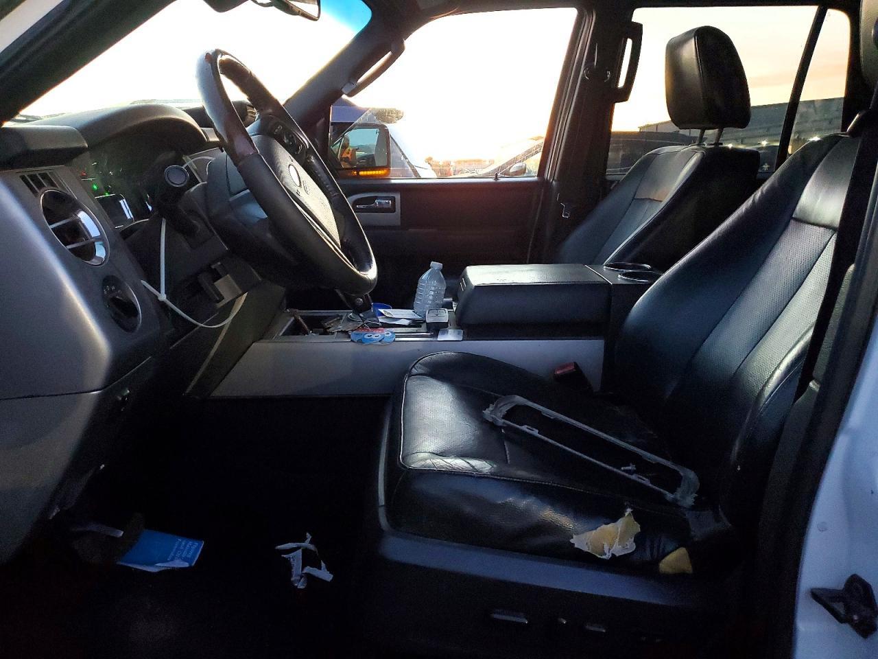 FORD EXPEDITION