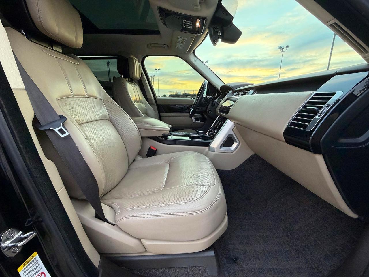 LAND ROVER RANGE ROVER