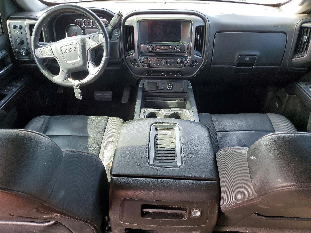 GMC SIERRA