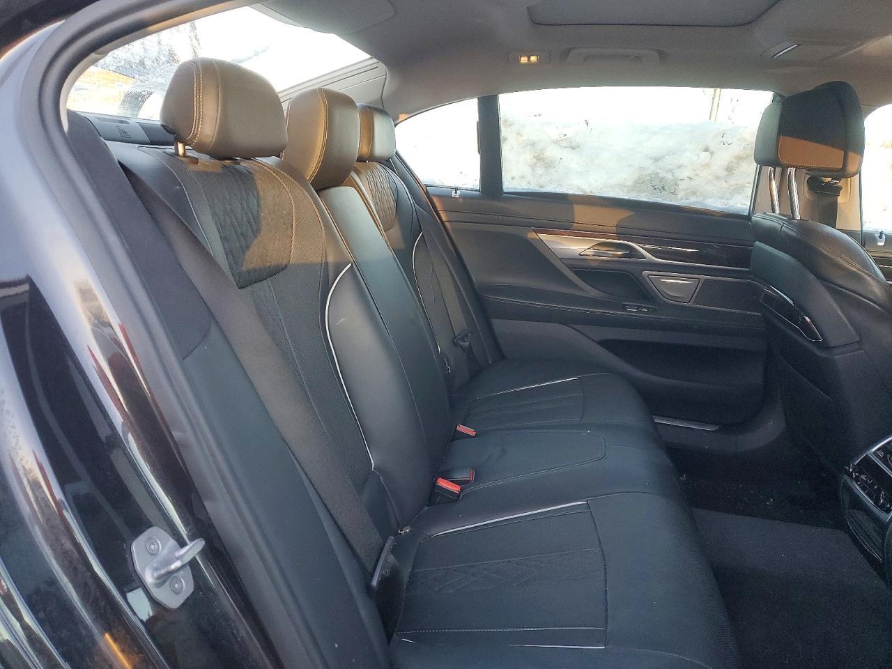 2018 BMW 7 SERIES — фото 10