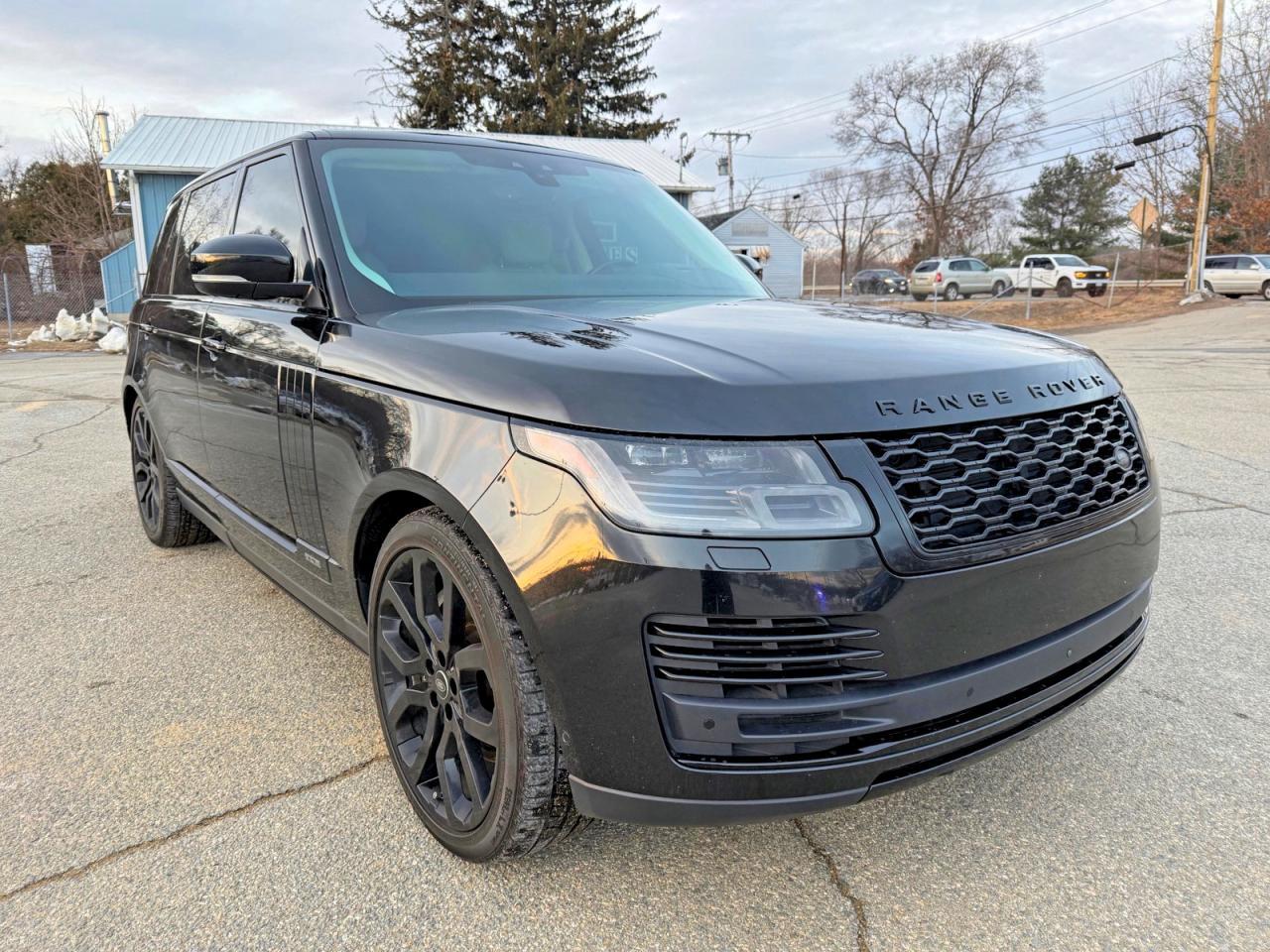 LAND ROVER RANGE ROVER