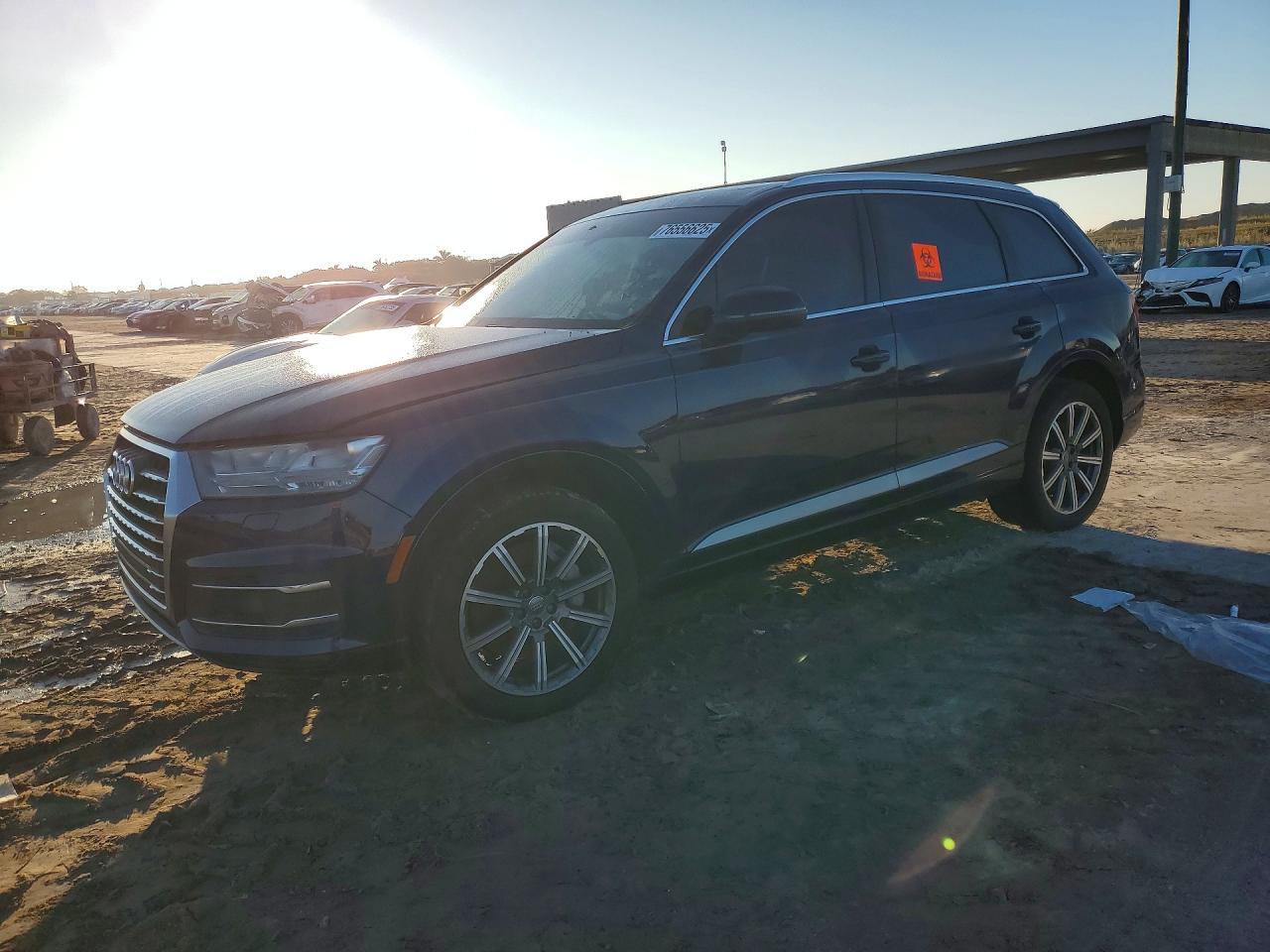2019 AUDI Q7 — фото 1