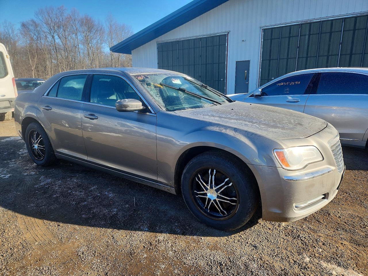 2014 CHRYSLER 300 — фото 4
