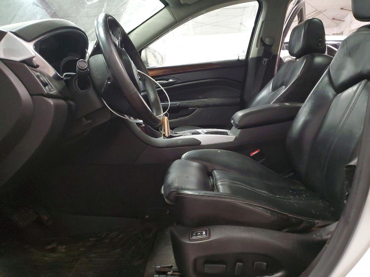 CADILLAC SRX