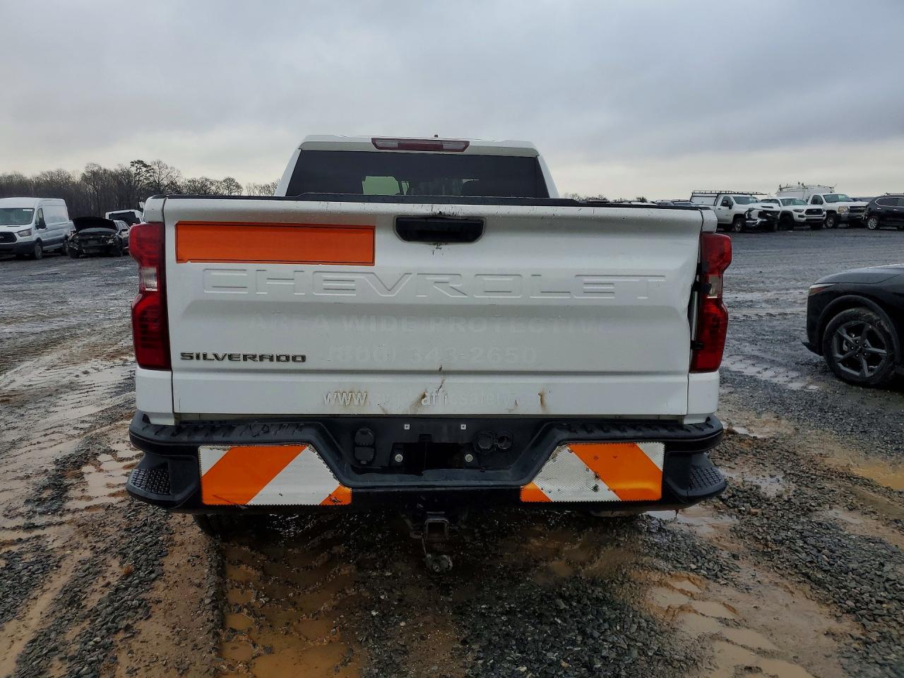 CHEVROLET SILVERADO