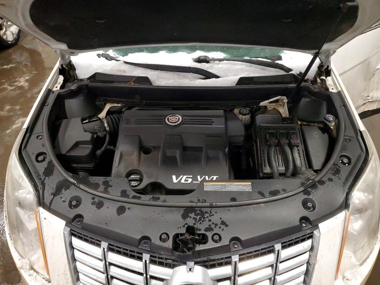 CADILLAC SRX