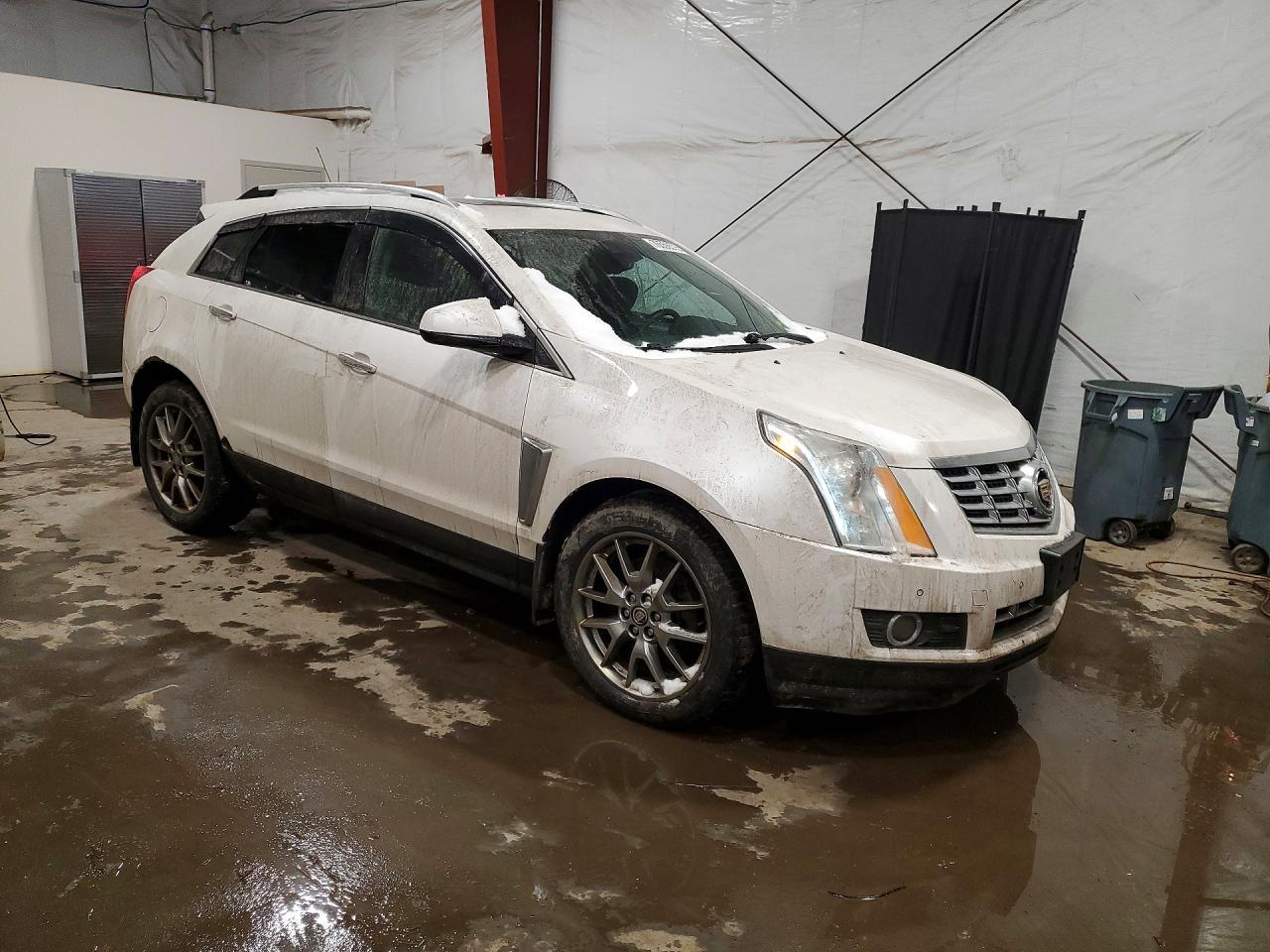 CADILLAC SRX