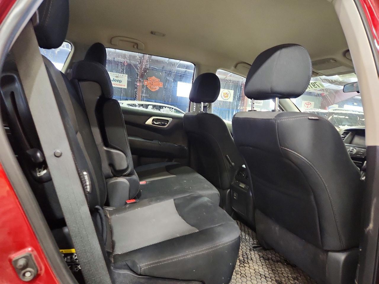 2018 NISSAN PATHFINDER — фото 11