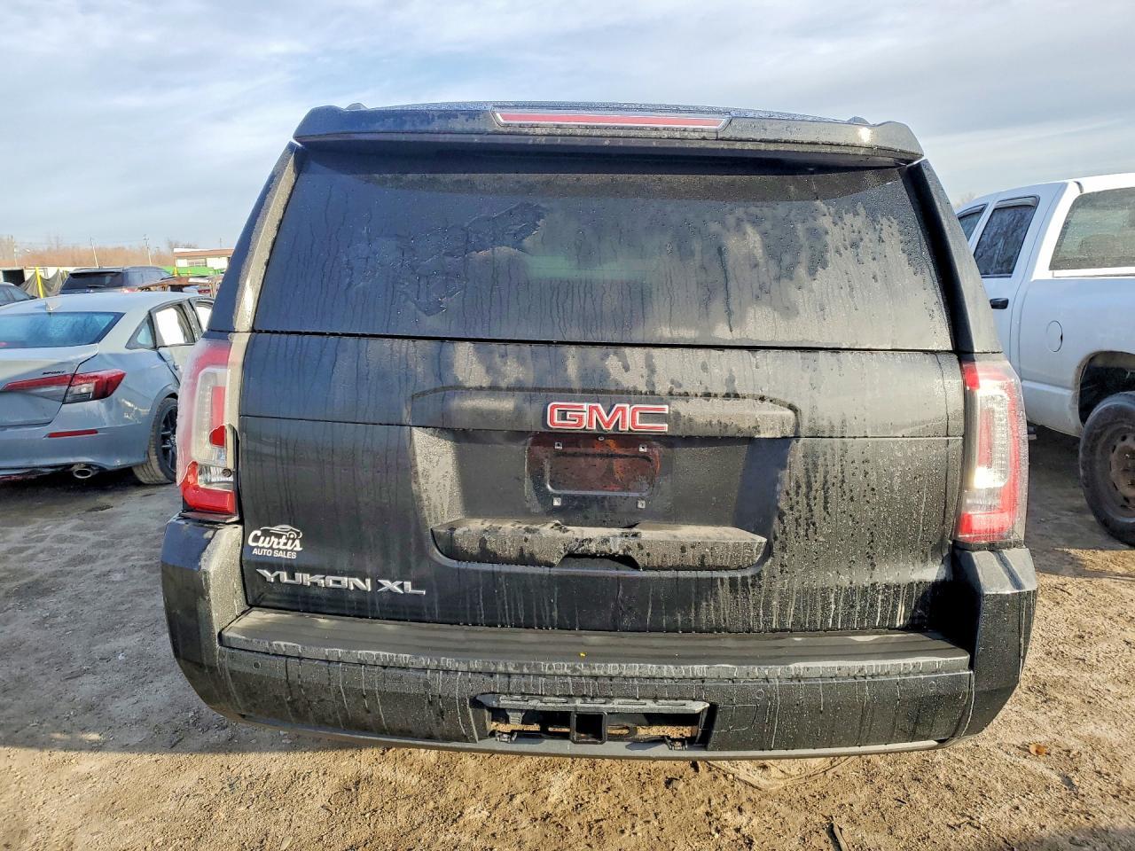 GMC YUKON