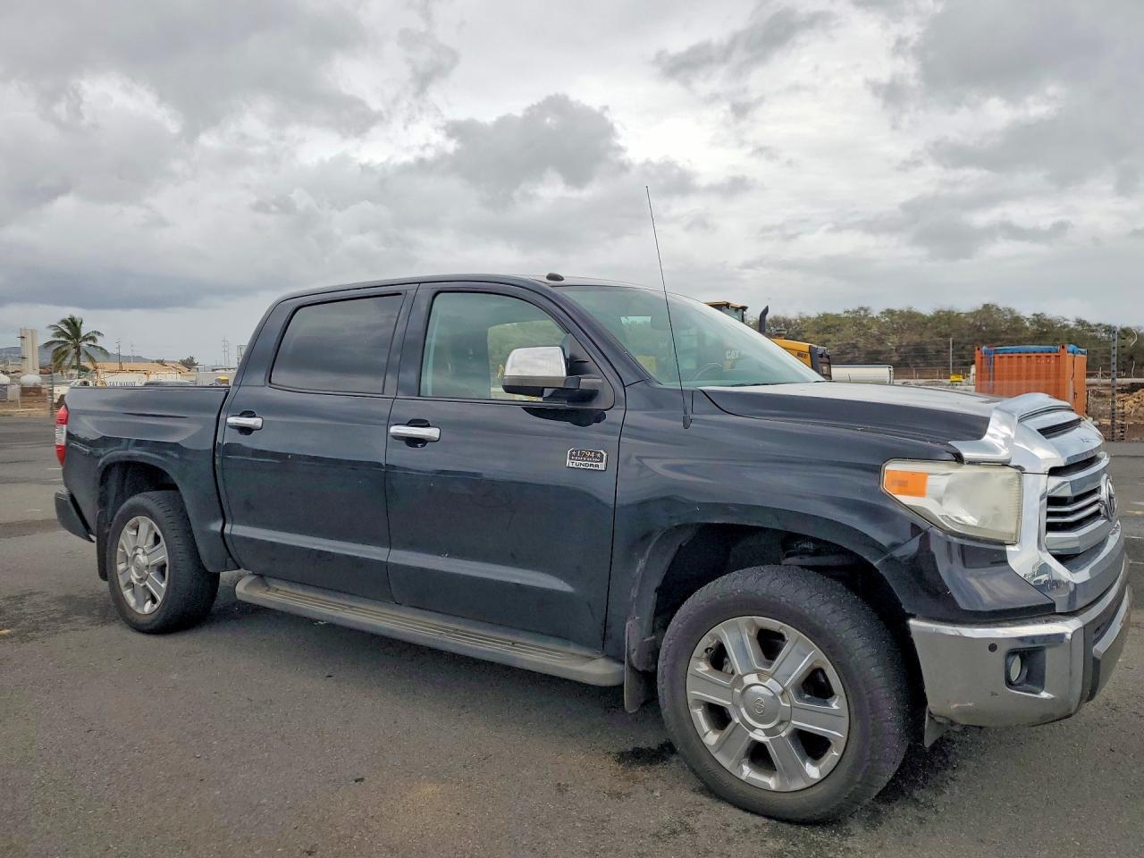 2016 TOYOTA TUNDRA — фото 4