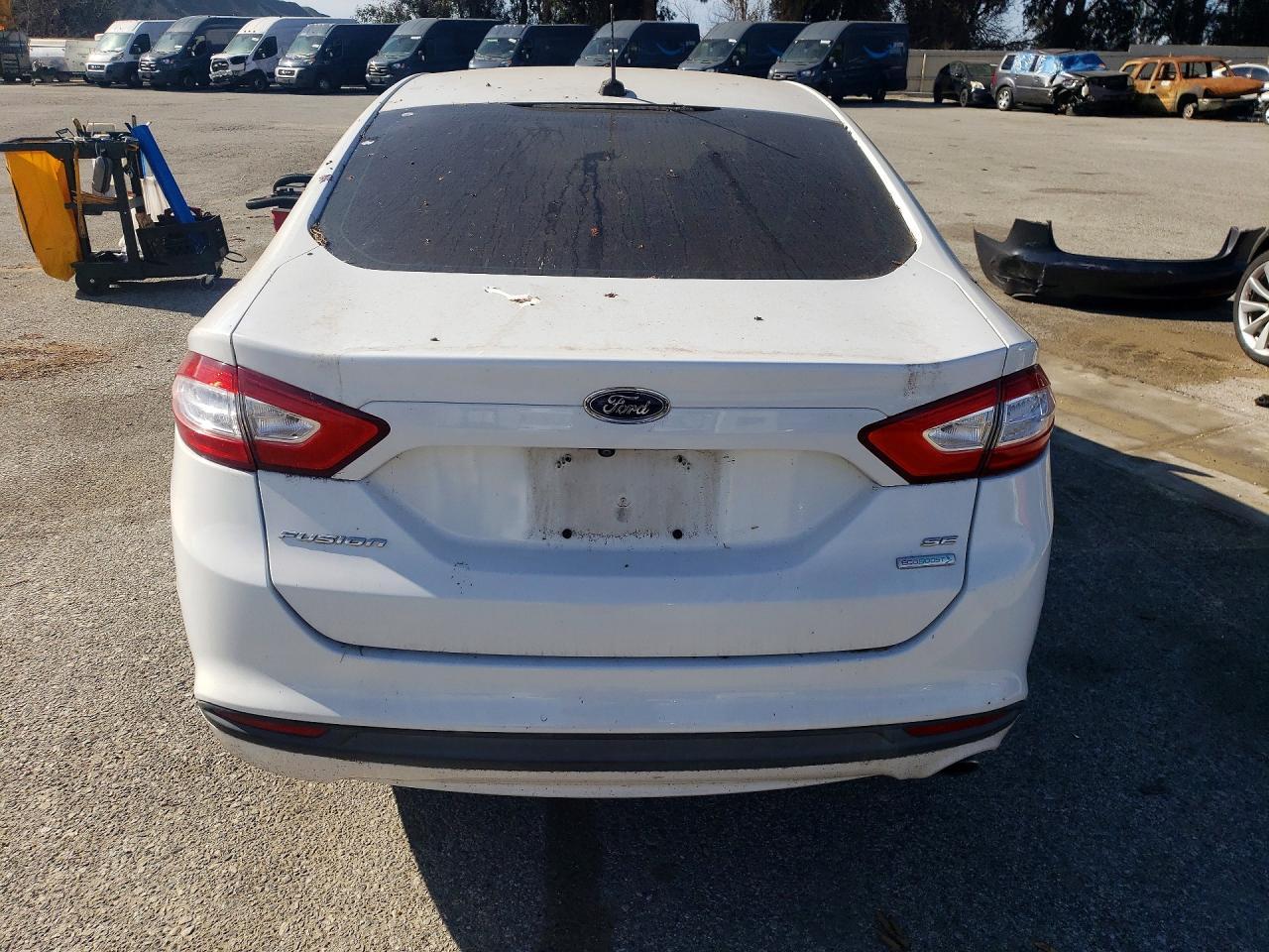 FORD FUSION