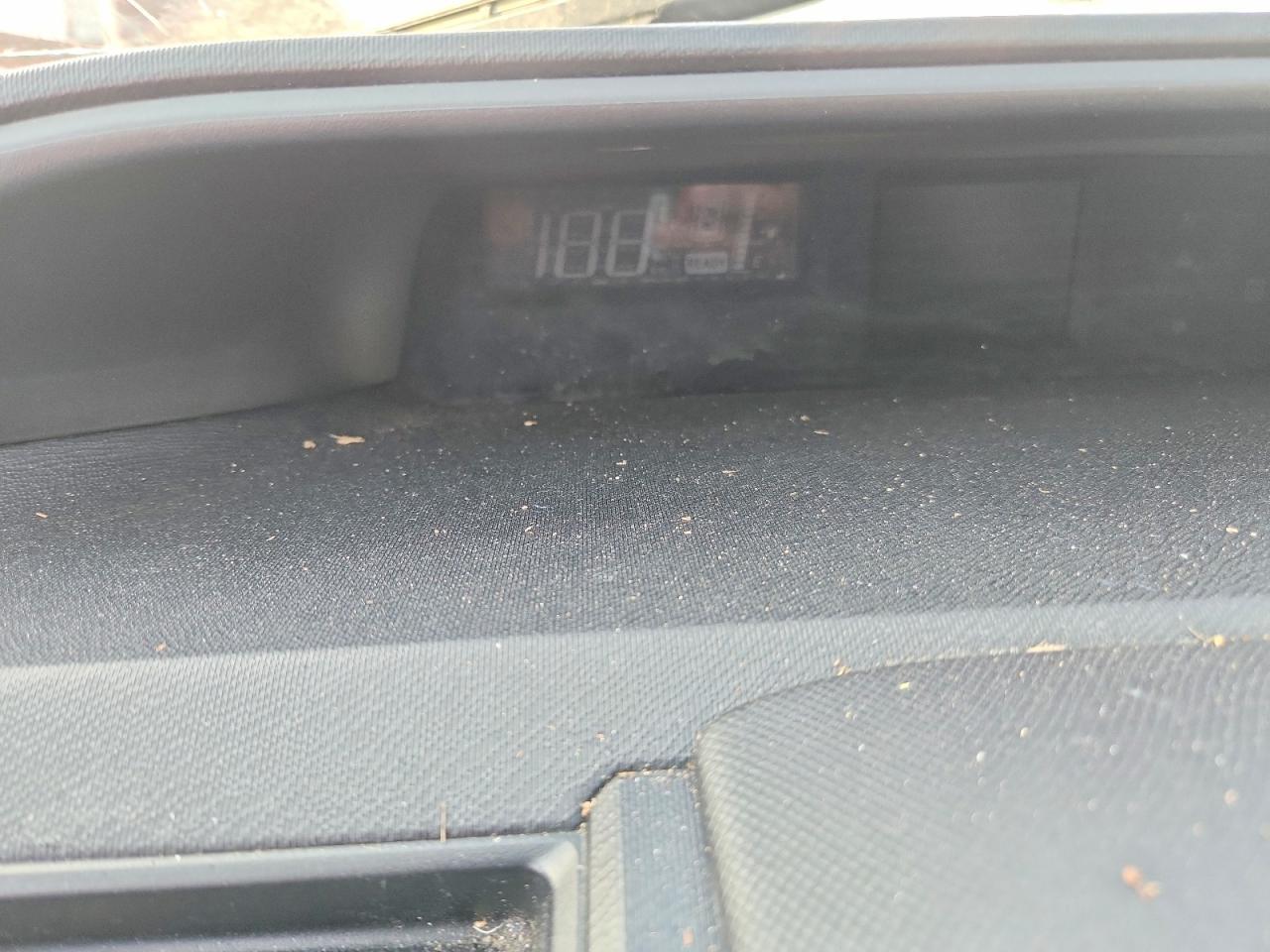 2013 TOYOTA PRIUS C — фото 9