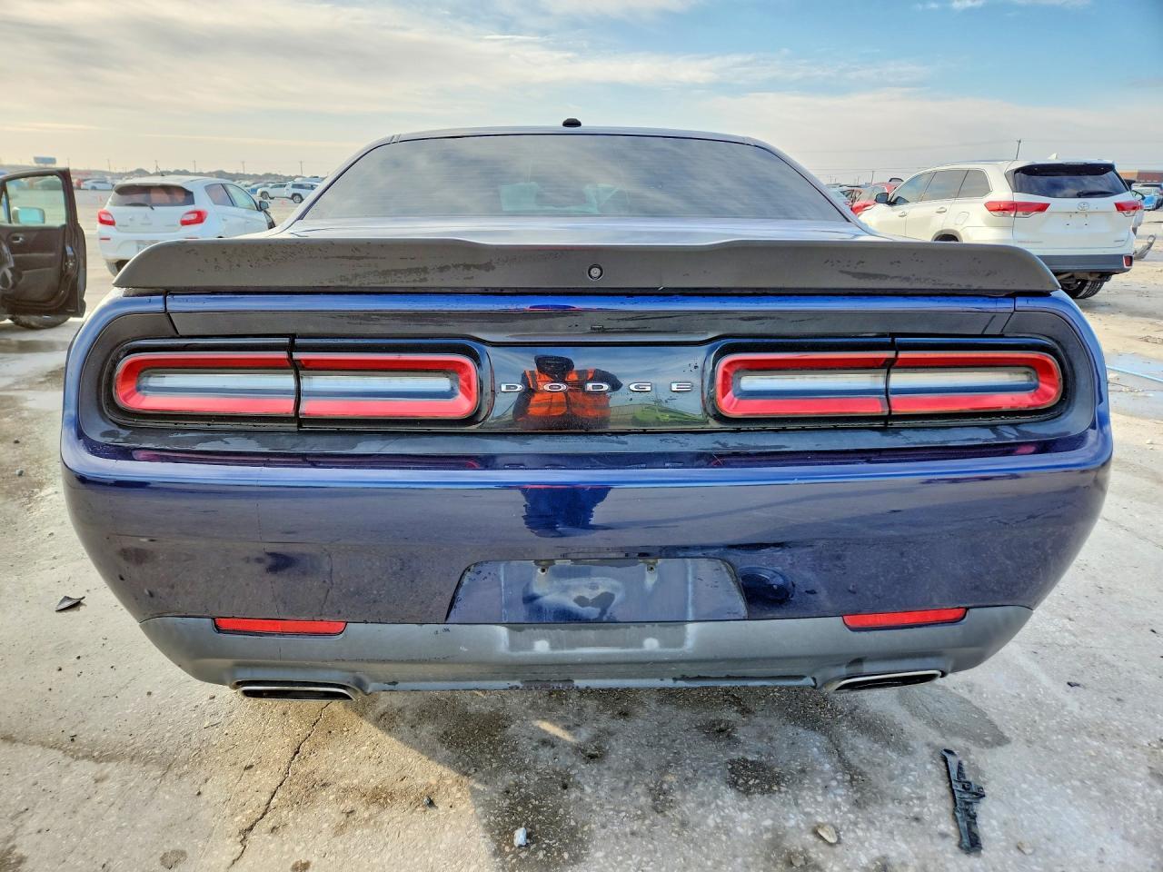 2016 DODGE CHALLENGER — фото 6